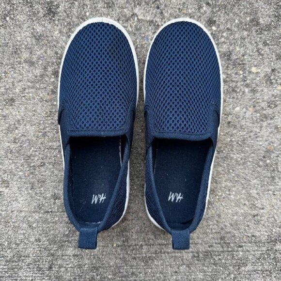 H&M Slip-On Boy’s Sneakers in Navy – Size 12.5 - Picture 1 of 4
